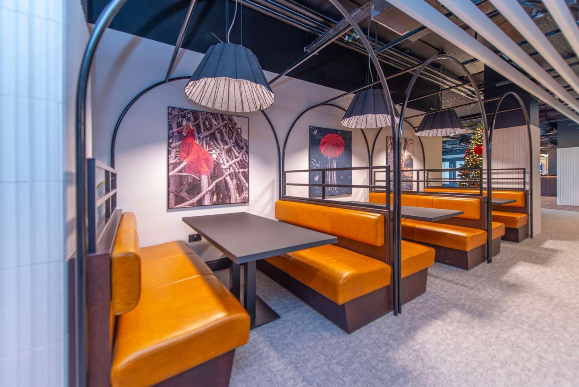 Radisson Red Galway Hotel Екстериор снимка