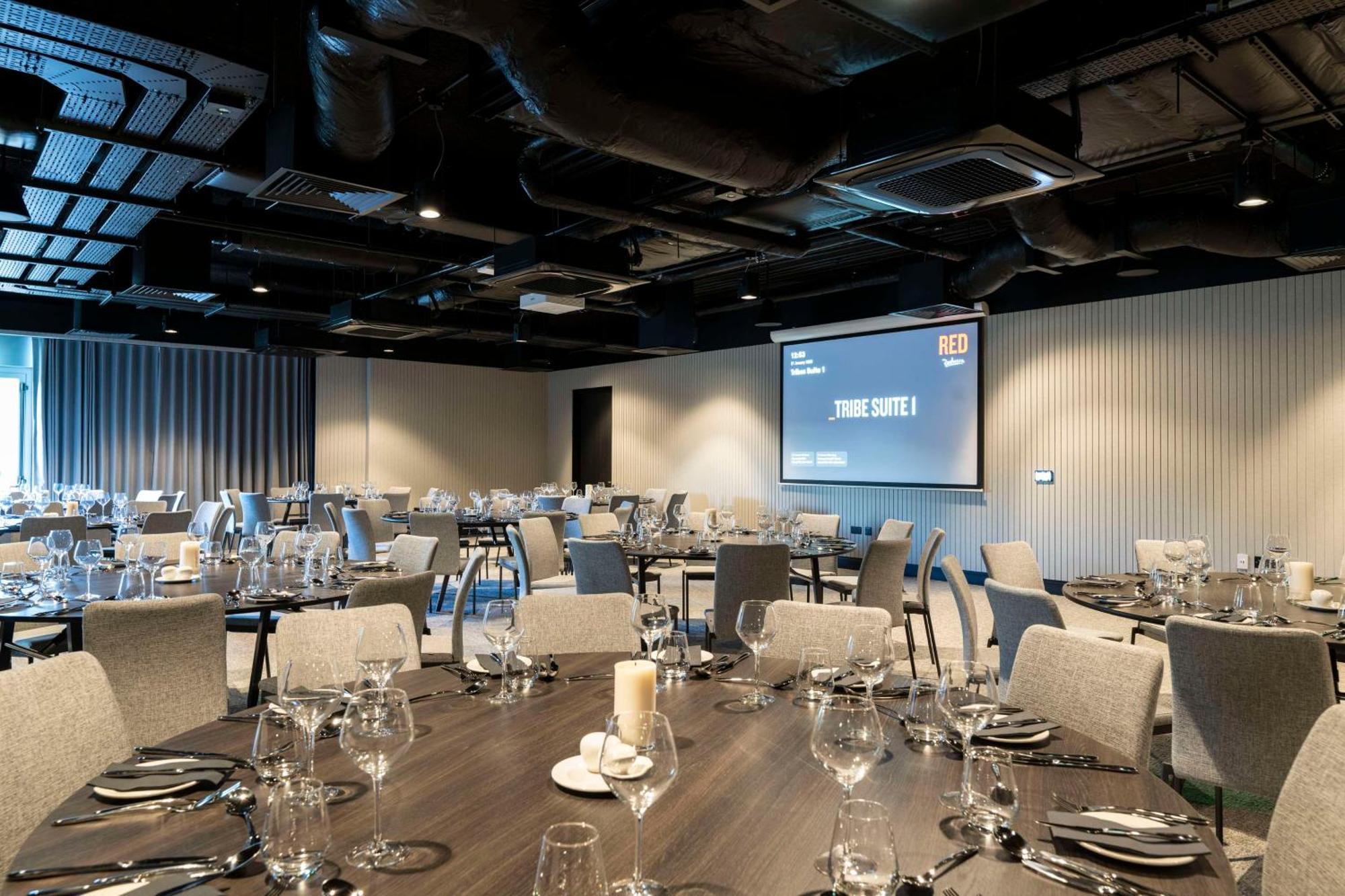 Radisson Red Galway Hotel Екстериор снимка