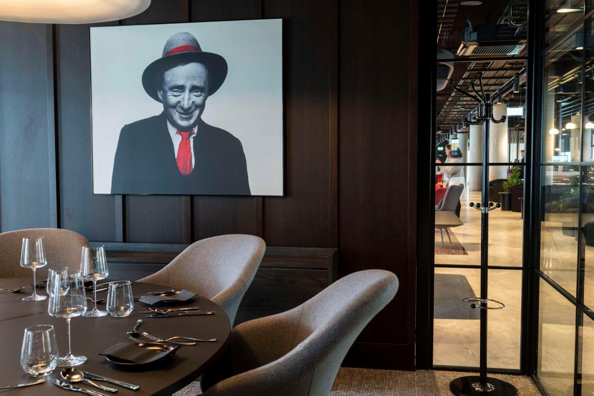 Radisson Red Galway Hotel Екстериор снимка